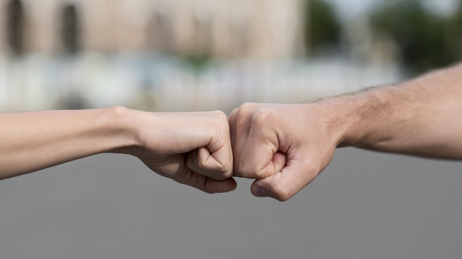 Comparison-of-HubSpot-vs-Mailchimp